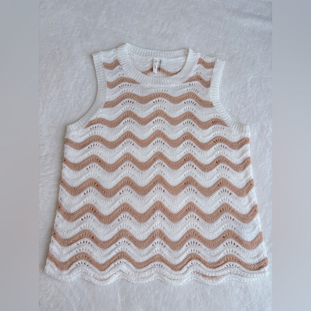 NWT - Be Cool Crochet Sleeveless Top - Size Medium - Picture 4 of 11